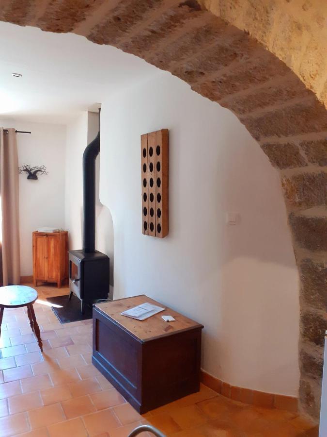 Gite Des Tineries Villa Lagrasse Exterior photo