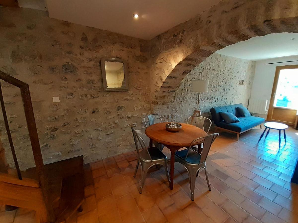 Gite Des Tineries Villa Lagrasse Exterior photo